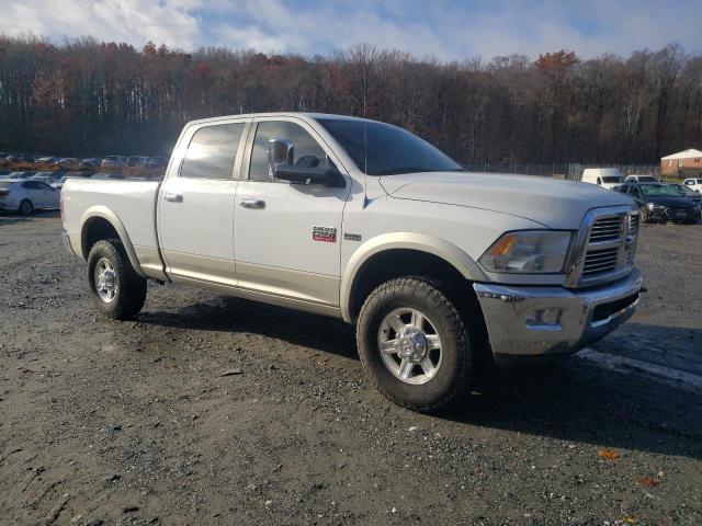 3D7TT2CT8AG161947 - 2010 DODGE RAM 2500 WHITE photo 4