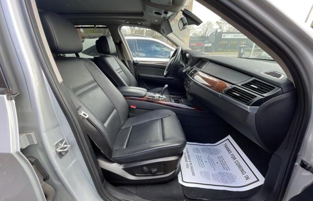 5UXZV4C53CL760738 - 2012 BMW X5 XDRIVE35I SILVER photo 5