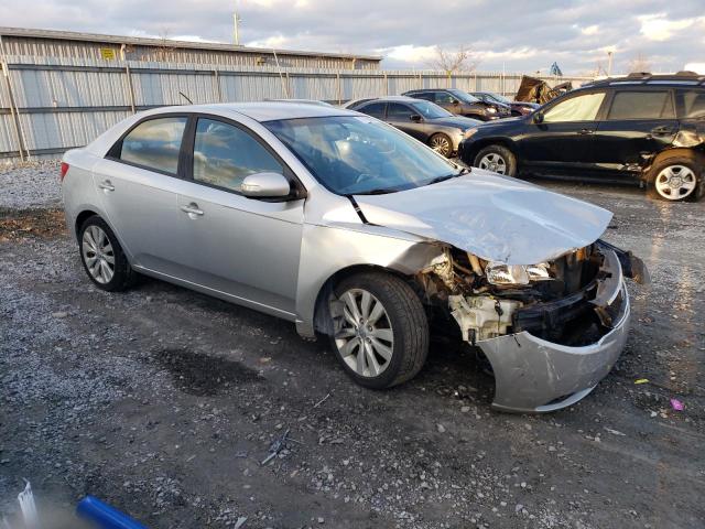 KNAFW4A34A5145701 - 2010 KIA FORTE SX SILVER photo 4