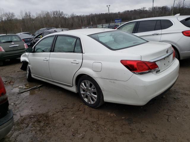 4T1BK3DB7BU381398 - 2011 TOYOTA AVALON BASE WHITE photo 2