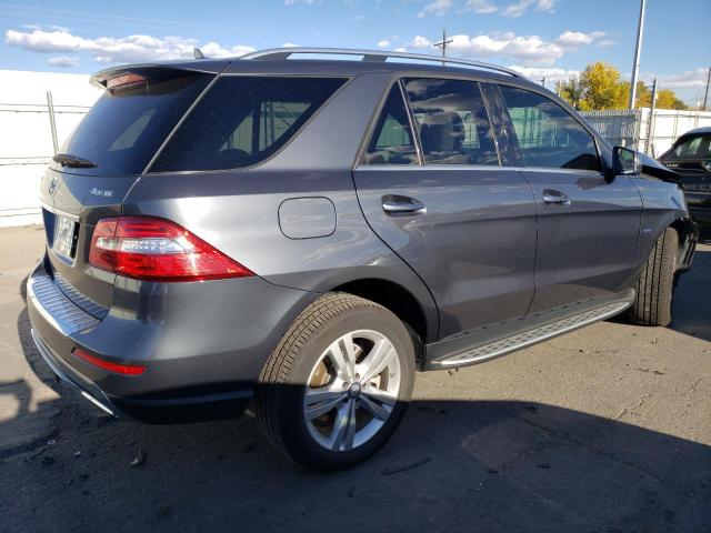 4JGDA5HB6CA066841 - 2012 MERCEDES-BENZ ML 350 4MATIC GRAY photo 3