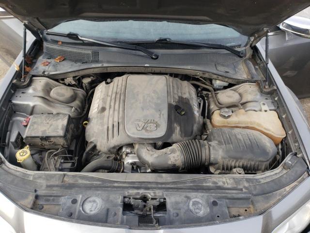 2C3CA6CT8BH523885 - 2011 CHRYSLER 300C GRAY photo 11