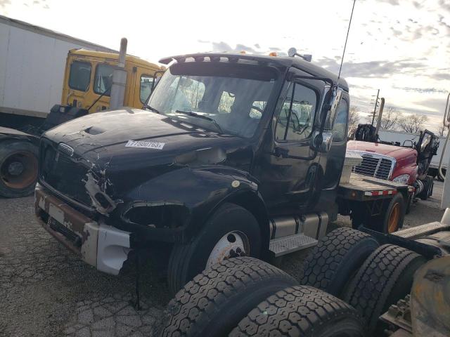 2005 FREIGHTLINER M2 106 MEDIUM DUTY, 