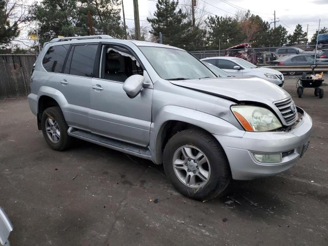 JTJBT20X260098527 - 2006 LEXUS GX 470 SILVER photo 4