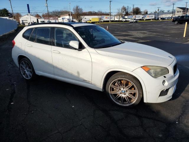 WBAVM5C59DVV90218 - 2013 BMW X1 XDRIVE35I WHITE photo 4