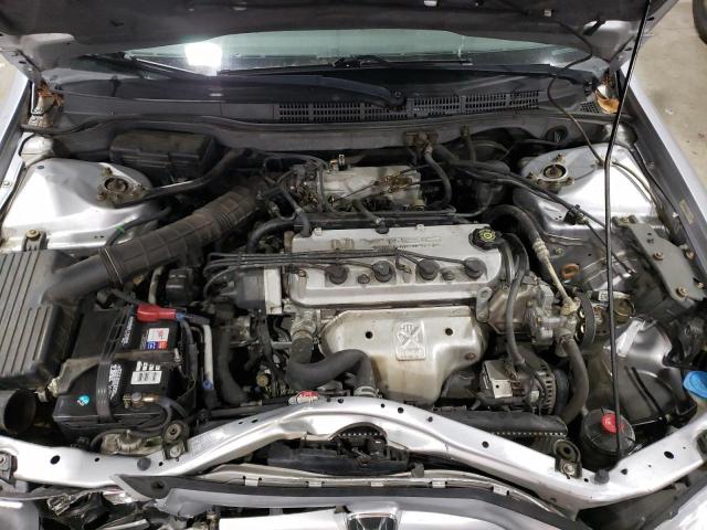 1HGCG56742A127617 - 2002 HONDA ACCORD SE SILVER photo 11