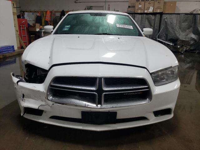 2C3CDXBG4DH597888 - 2013 DODGE CHARGER SE WHITE photo 5