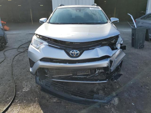 JTMRJREV2JD253747 - 2018 TOYOTA RAV4 HV LE SILVER photo 5