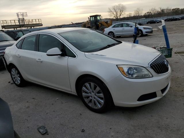 1G4PP5SK4G4121229 - 2016 BUICK VERANO WHITE photo 4