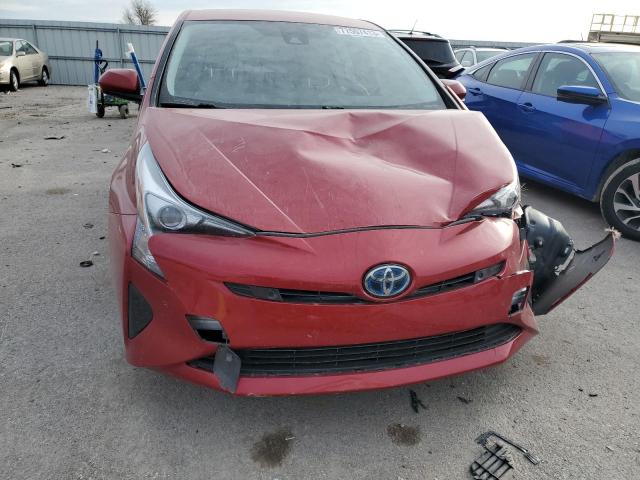 JTDKBRFU7J3066420 - 2018 TOYOTA PRIUS RED photo 5