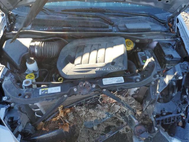 2C4RDGBG9JR184277 - 2018 DODGE GRAND CARA SE SILVER photo 12