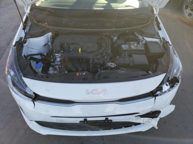 3KPA24AD5PE561822 - 2023 KIA RIO LX WHITE photo 11