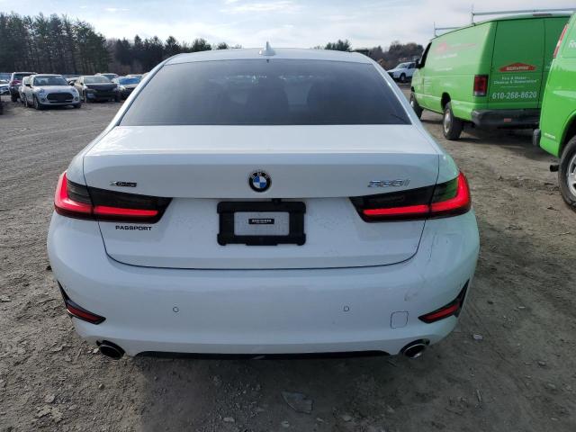 3MW5R7J08N8C38871 - 2022 BMW 330XI WHITE photo 6