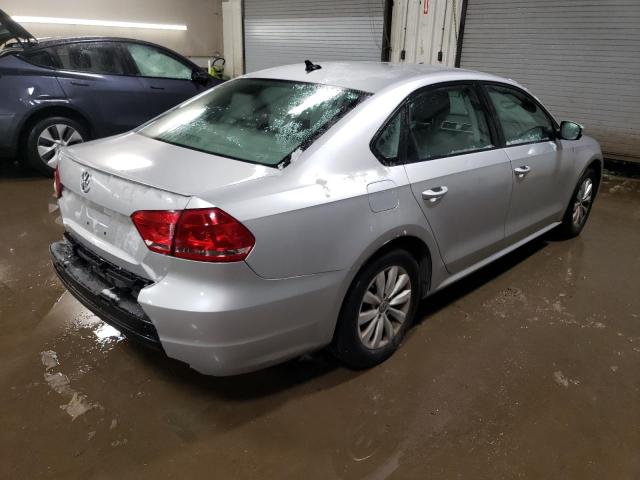 1VWAP7A31EC004143 - 2014 VOLKSWAGEN PASSAT S SILVER photo 3