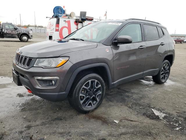 3C4NJDDB7KT722206 - 2019 JEEP COMPASS TRAILHAWK GRAY photo 1