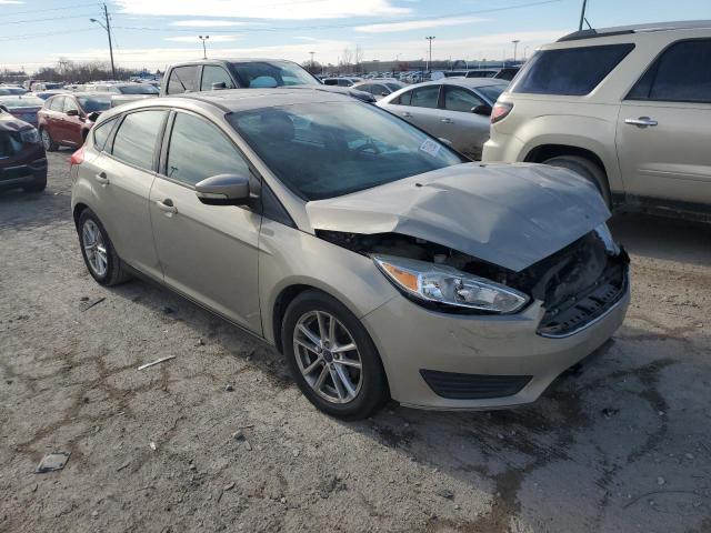 1FADP3K26GL272306 - 2016 FORD FOCUS SE BEIGE photo 4