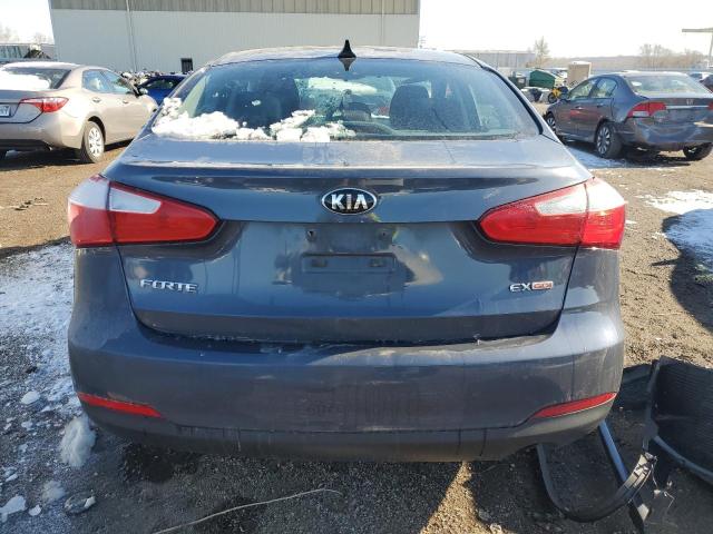 KNAFX4A80F5361383 - 2015 KIA FORTE EX GRAY photo 6