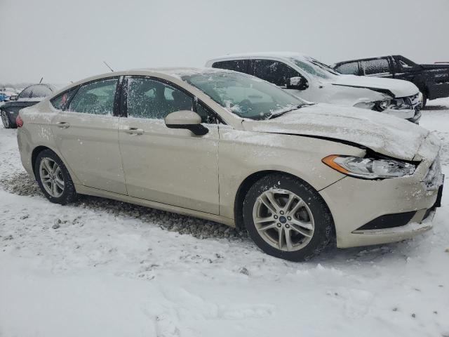 3FA6P0H73JR156483 - 2018 FORD FUSION SE TAN photo 4