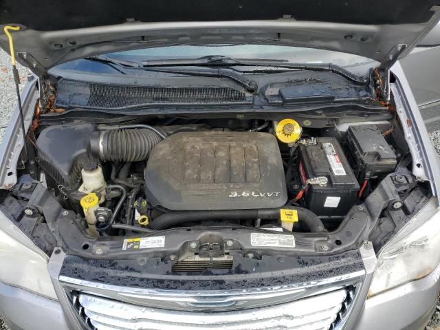 2C4RC1BG3ER156089 - 2014 CHRYSLER TOWN & COU TOURING SILVER photo 12