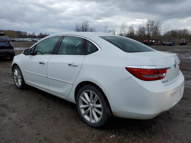 1G4PP5SK6D4132812 - 2013 BUICK VERANO WHITE photo 2