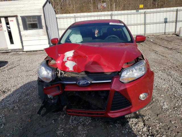 1FAHP3K29CL156965 - 2012 FORD FOCUS SE RED photo 5