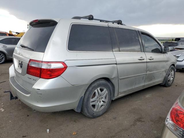 5FNRL38785B087317 - 2005 HONDA ODYSSEY EXL SILVER photo 3
