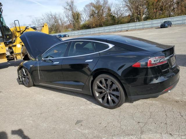 5YJSA1E24GF129098 - 2016 TESLA MODEL S Սև լուսանկար 2