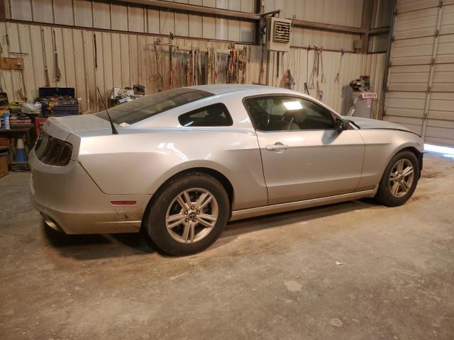 1ZVBP8AM6E5233571 - 2014 FORD MUSTANG SILVER photo 3