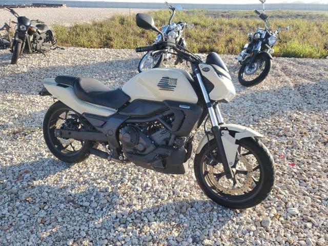 JH2RC6807EK000845 - 2014 HONDA CTX700 N TAN photo 1