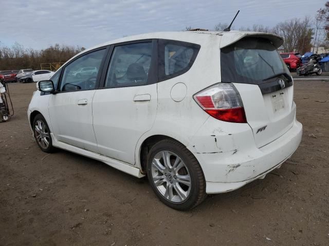 JHMGE8H44AC018893 - 2010 HONDA FIT SPORT WHITE photo 2