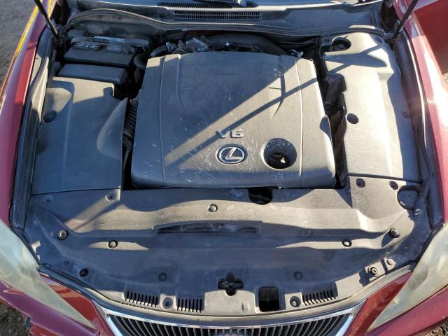 JTHBK262965001407 - 2006 LEXUS IS 250 RED photo 11