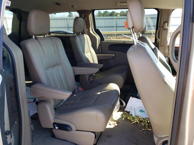 2C4RC1BG4FR676559 - 2015 CHRYSLER TOWN & COU TOURING TAN photo 11