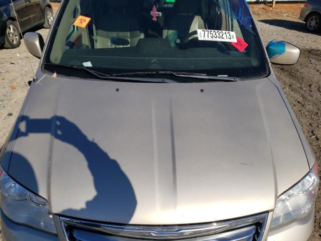 2C4RC1BG4FR676559 - 2015 CHRYSLER TOWN & COU TOURING TAN photo 12