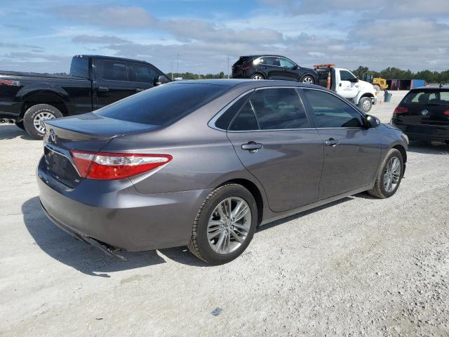 4T1BF1FK7FU482503 - 2015 TOYOTA CAMRY LE GRAY photo 3