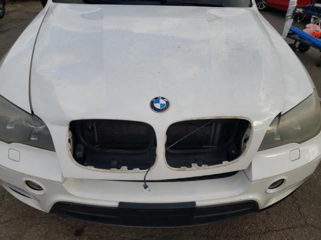 5UXZV4C59CL750876 - 2012 BMW X5 XDRIVE35I WHITE photo 12