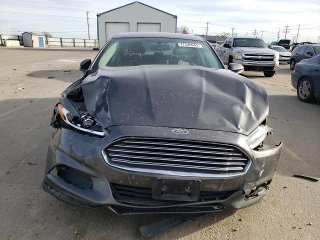 3FA6P0H76GR218337 - 2016 FORD FUSION SE GRAY photo 5