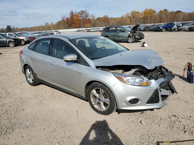 1FADP3F24EL308890 - 2014 FORD FOCUS SE SILVER photo 4