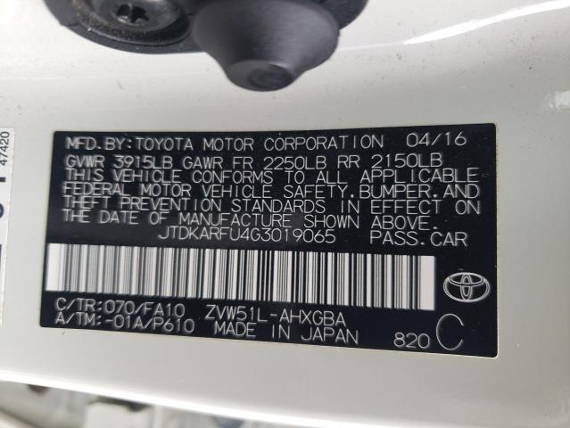 JTDKARFU4G3019065 - 2016 TOYOTA PRIUS WHITE photo 13