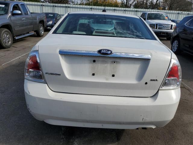 3FAHP08Z18R187624 - 2008 FORD FUSION SEL WHITE photo 6