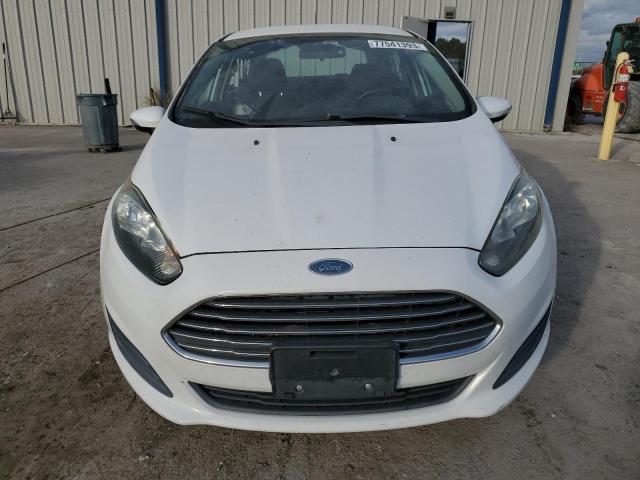 3FADP4BJ5EM217449 - 2014 FORD FIESTA SE WHITE photo 5