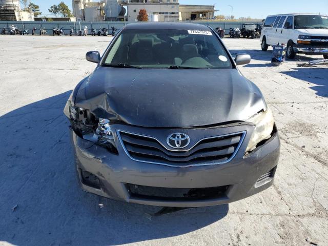 4T1BF3EK6BU714242 - 2011 TOYOTA CAMRY BASE GRAY photo 5