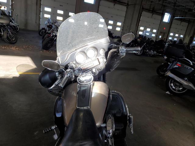 1HD1FCW184Y625871 - 2004 HARLEY-DAVIDSON FLHTCUI 棕色 照片 5