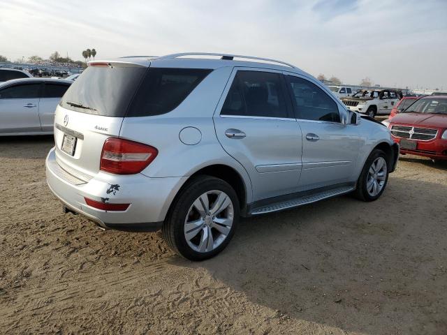 4JGBB8GB3BA678145 - 2011 MERCEDES-BENZ ML 350 4MATIC GRAY photo 3