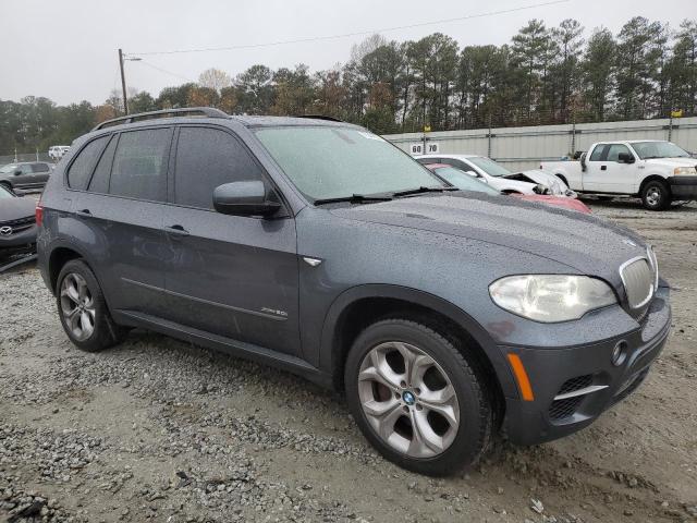 5UXZV8C52D0C15787 - 2013 BMW X5 XDRIVE50I GRAY photo 4