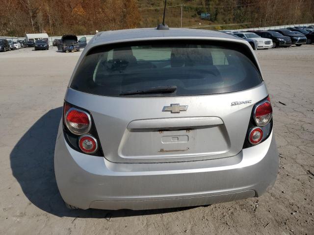1G1JA6SH2F4145977 - 2015 CHEVROLET SONIC LS SILVER photo 6