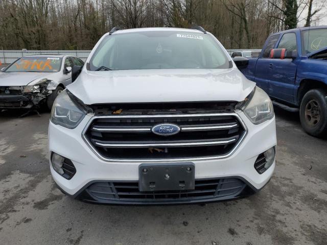 1FMCU9G98HUE11589 - 2017 FORD ESCAPE SE WHITE photo 5