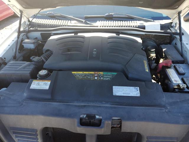 5LMEU78H13ZJ08889 - 2003 LINCOLN AVIATOR 白色 照片 12