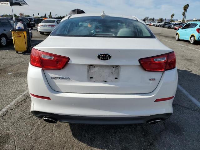 KNAGM4A79F5662528 - 2015 KIA OPTIMA LX WHITE photo 6