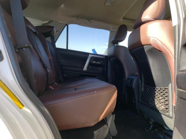 JTEBU5JR4J5488943 - 2018 TOYOTA 4RUNNER SR5/SR5 PREMIUM თეთრი ფოტო 10