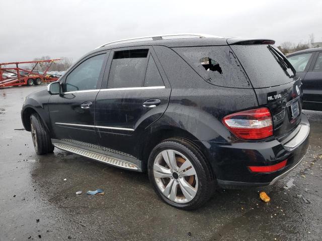 4JGBB8GB0AA569902 - 2010 MERCEDES-BENZ ML 350 4MATIC BLACK photo 2